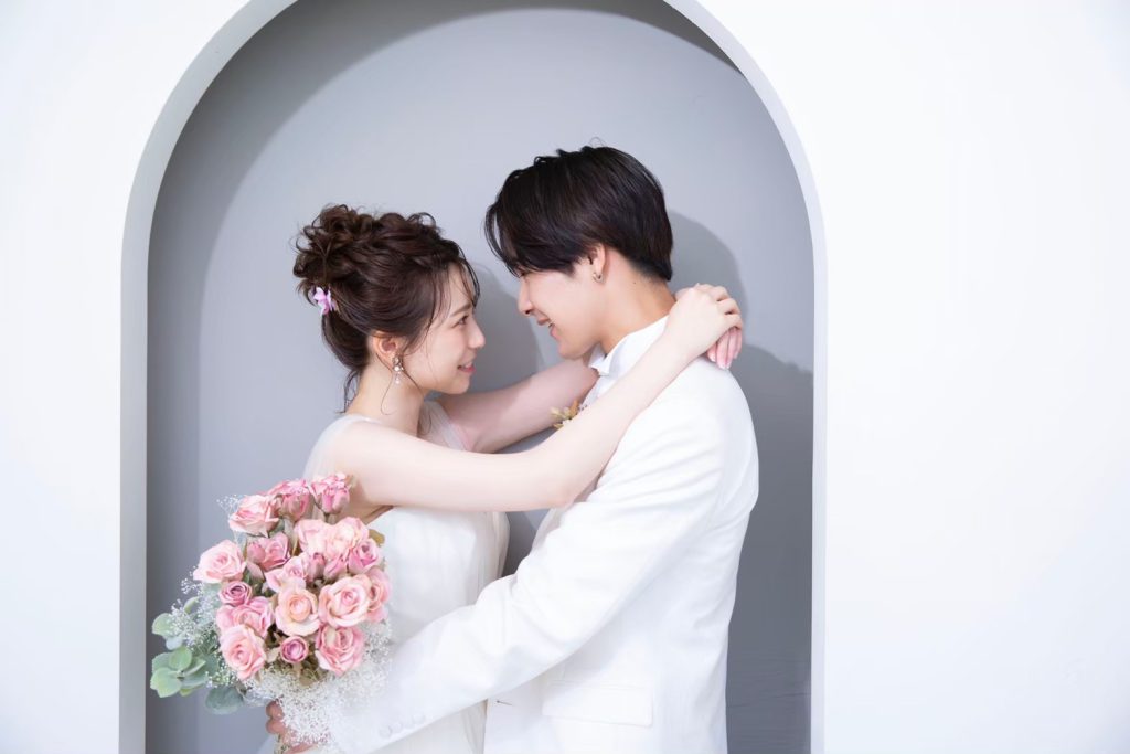 札幌プレ花嫁必見♡】結婚式の前撮りにぱれっと札幌中央店がオススメの理由｜写真工房ぱれっと札幌中央店